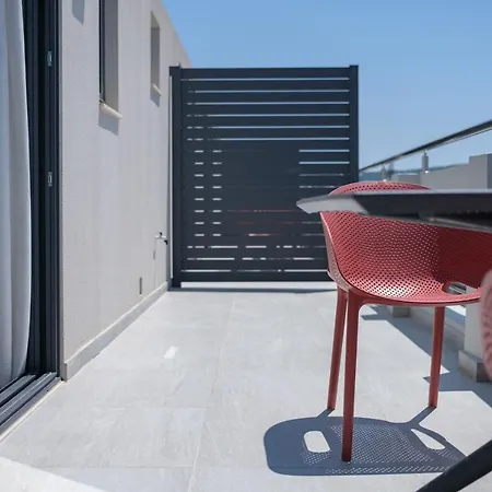 Sky-high Penthouse W. Stunning Views - 02 Appartement La Canée